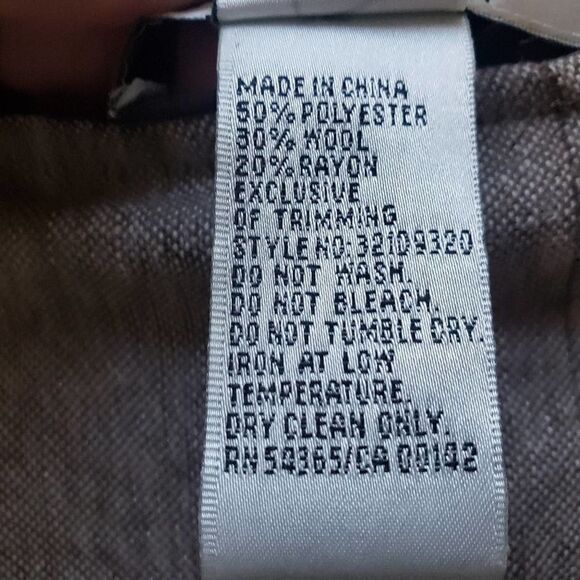 Nygard Collection woolblend skirt blazer suit Floral Embroidered Work Outfit - Picture 8 of 8